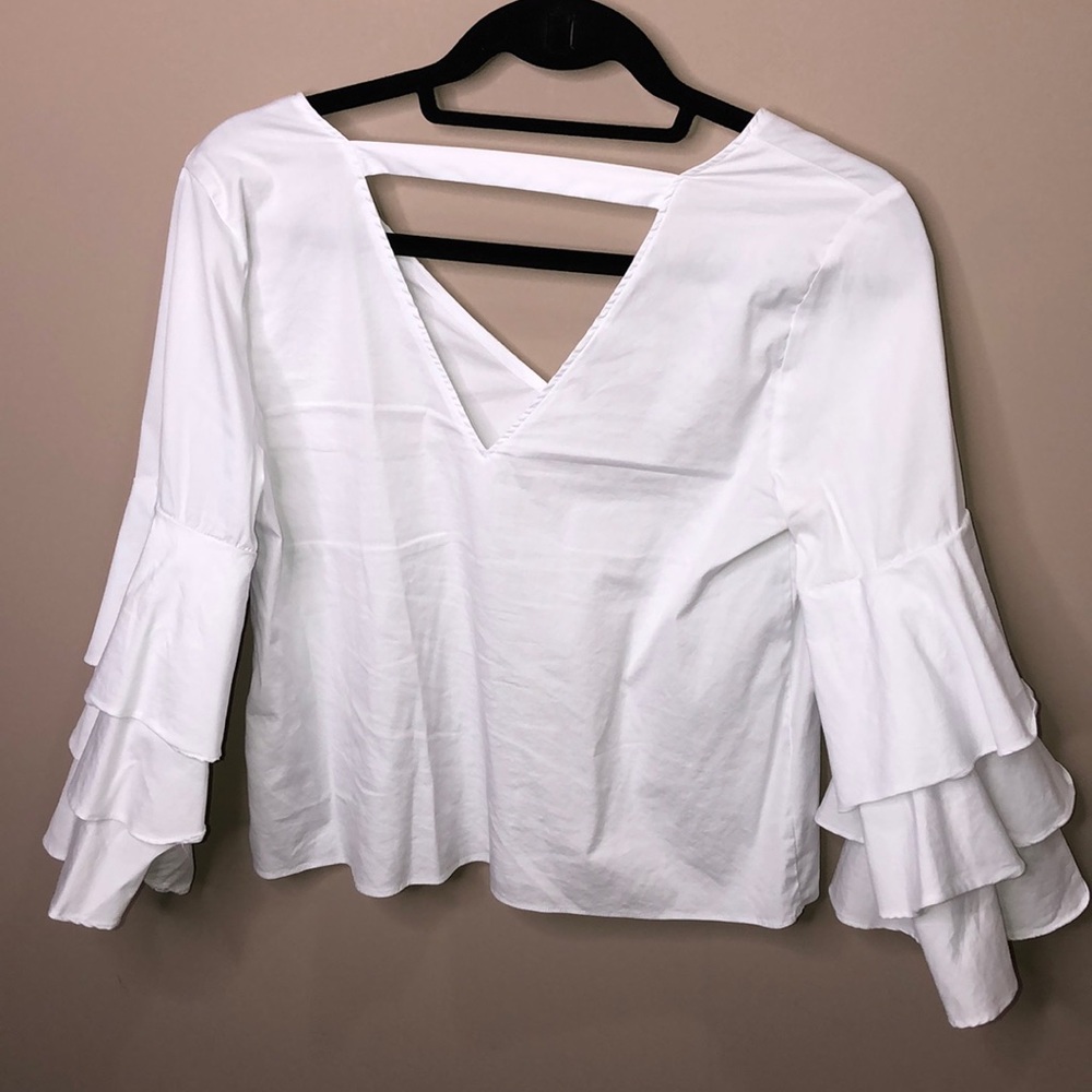 Zara Basic V Cut Ruffle Top - Picture 4 of 4